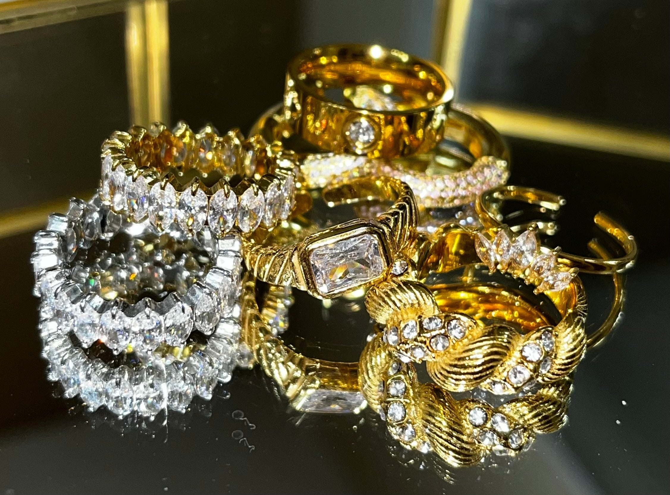 ANILLOS DE ACERO DORADO