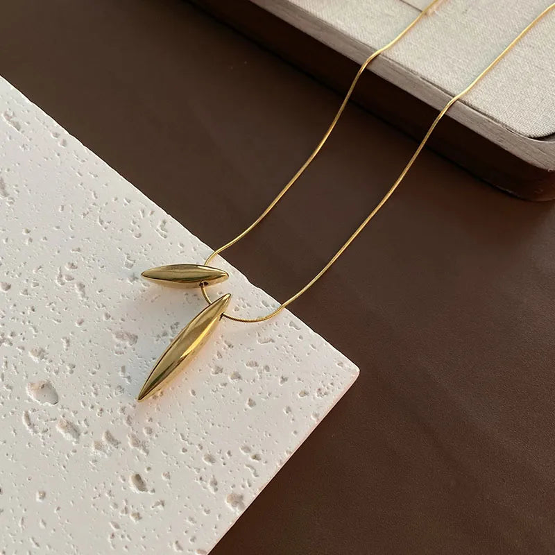 COLLAR PLUMI GOLD