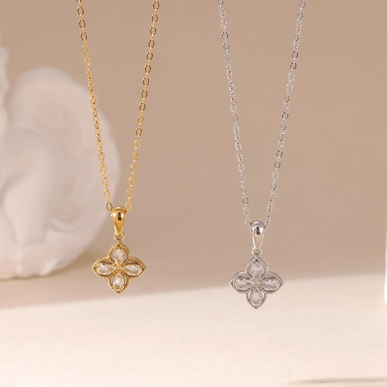 COLLAR ESTRELLA PREMIUM SILVER