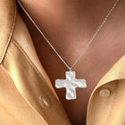 COLLAR CRUZ ARTESANAL SILVER