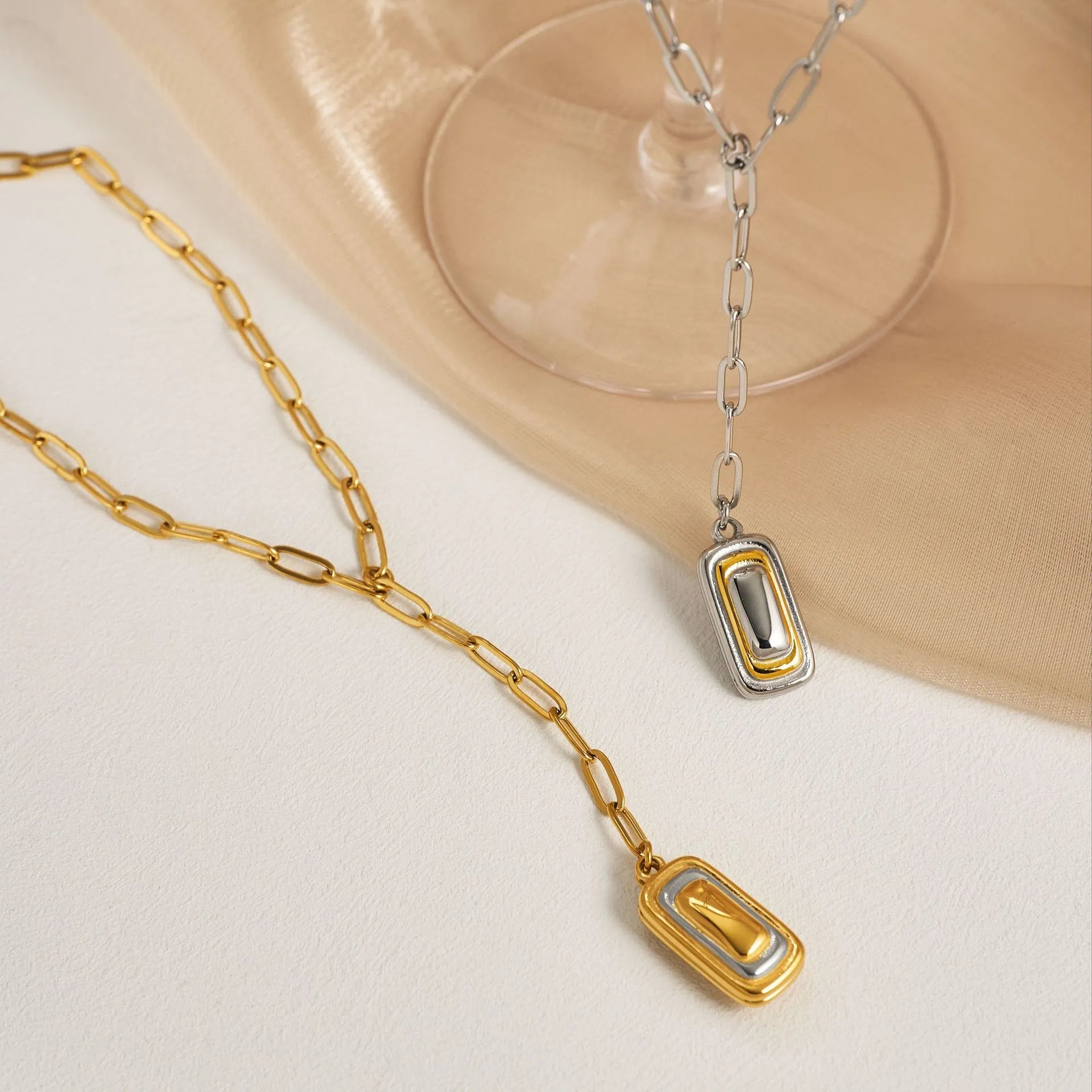 COLLAR CORBATERO LUXOR SILVER