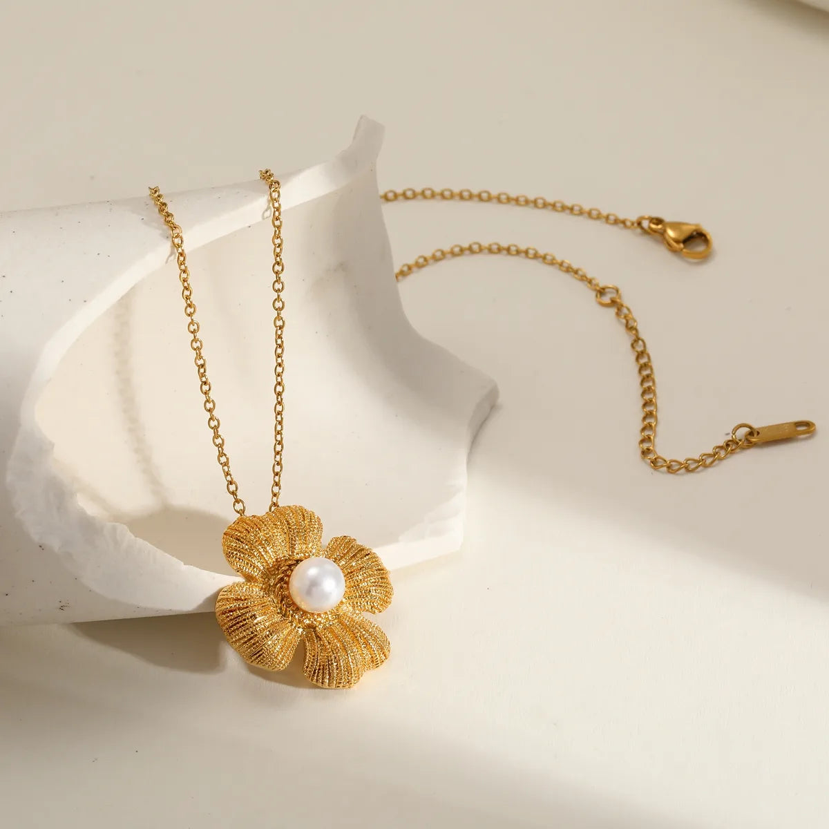 COLLAR FLOR MACRAME