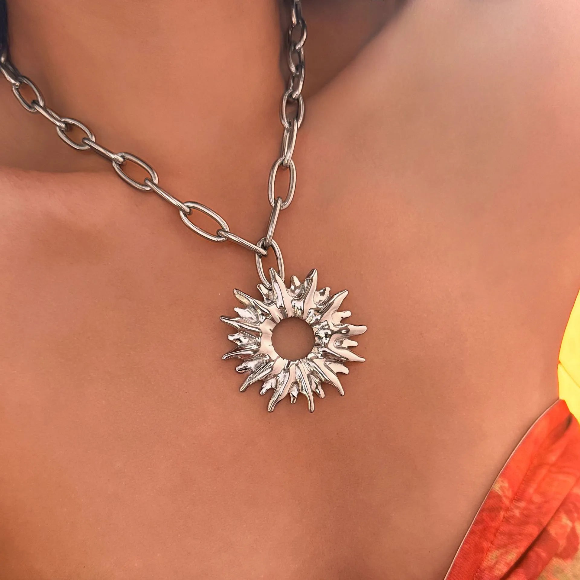 COLLAR CATA SILVER