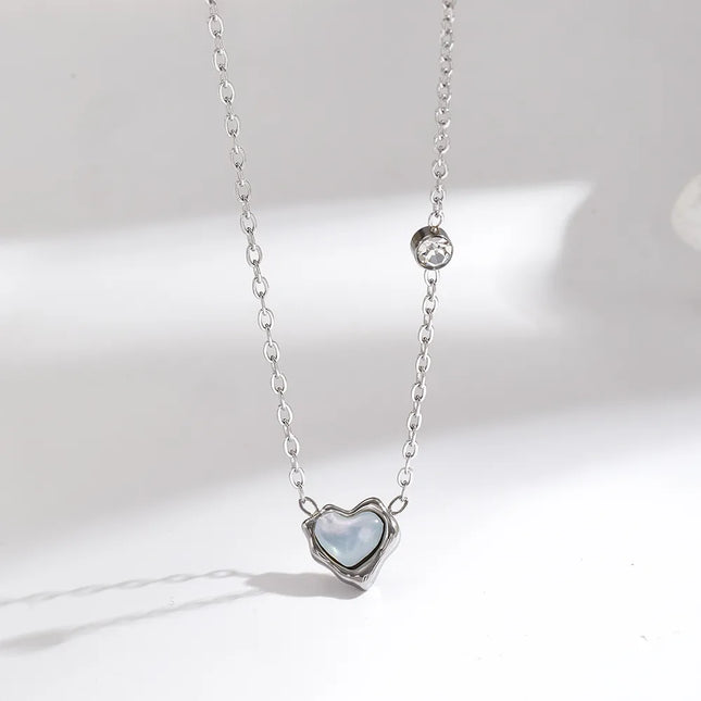 COLLAR CORAZON PERLADO SILVER