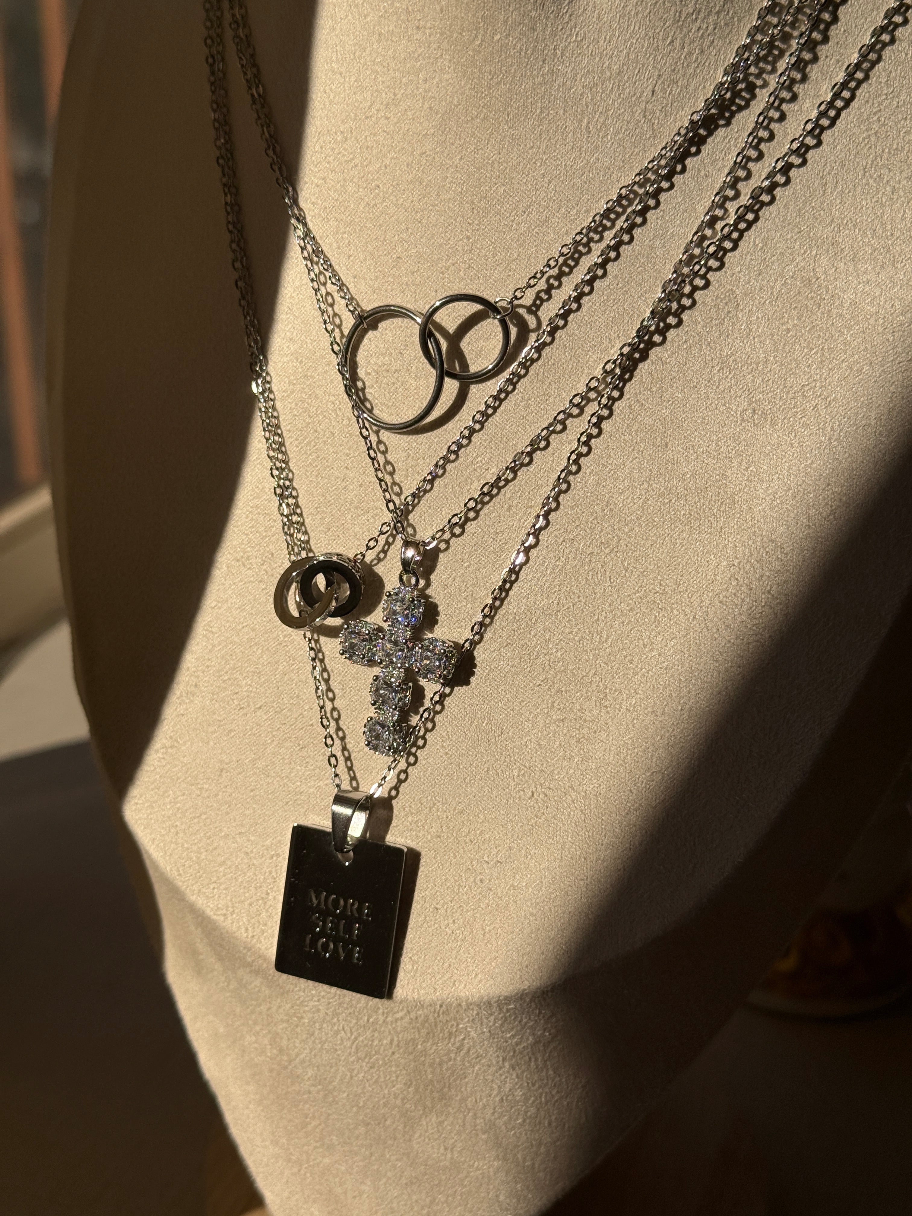 COLLARES PLATEADOS