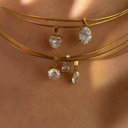 COLLAR JUNE HEART
