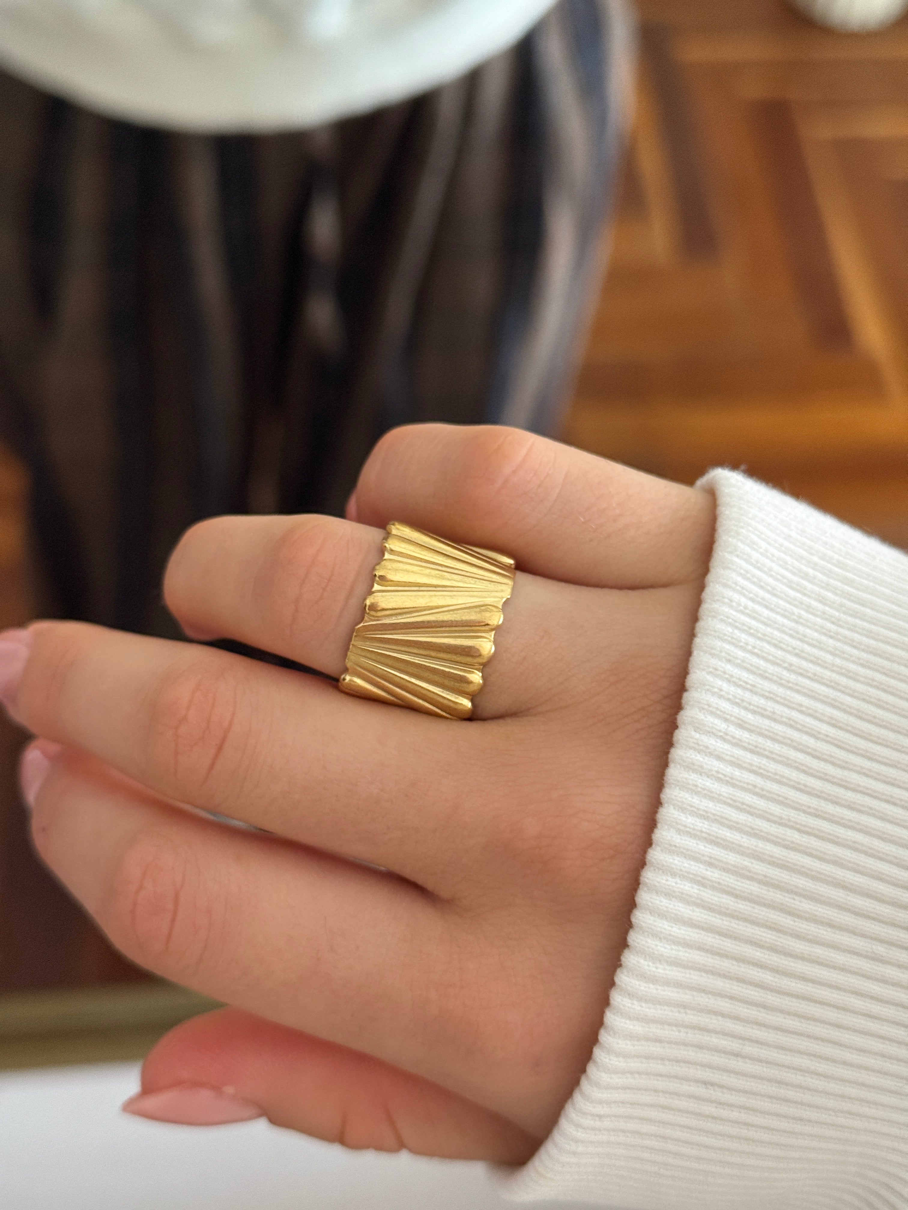 ANILLO EDEN GOLD