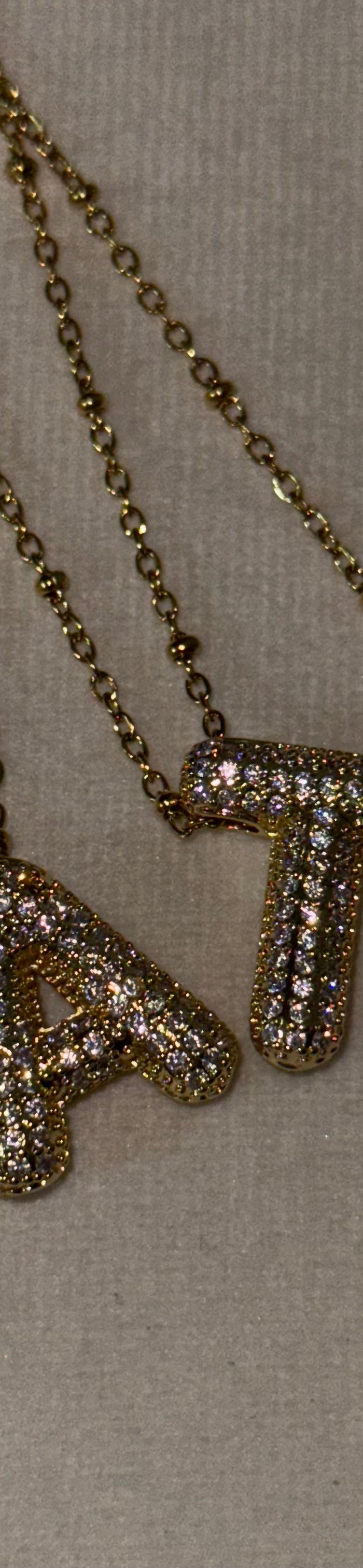 <h1><strong>Hola! Como te podemos ayudar?</strong></h1>