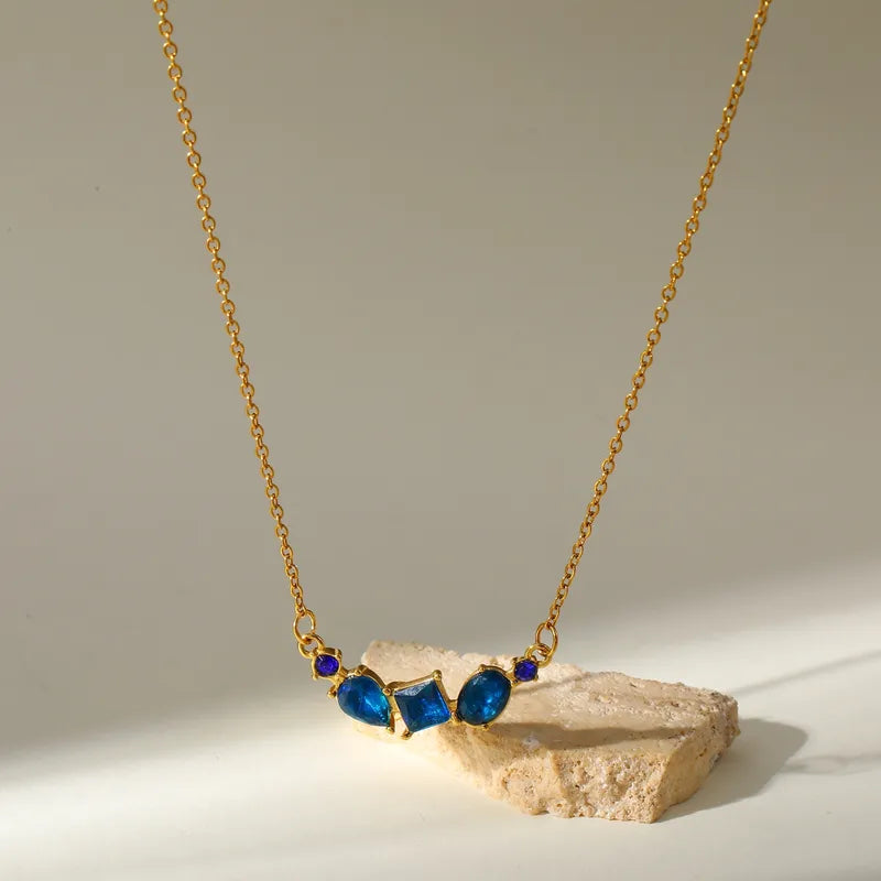 COLLAR CROLINA AZUL