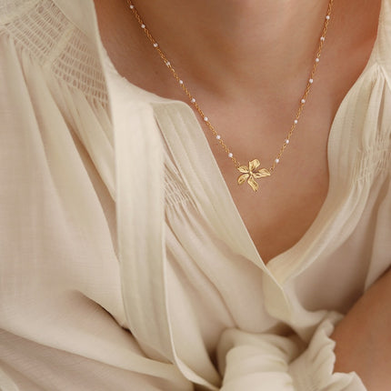 COLLAR FLOR LA PERLA