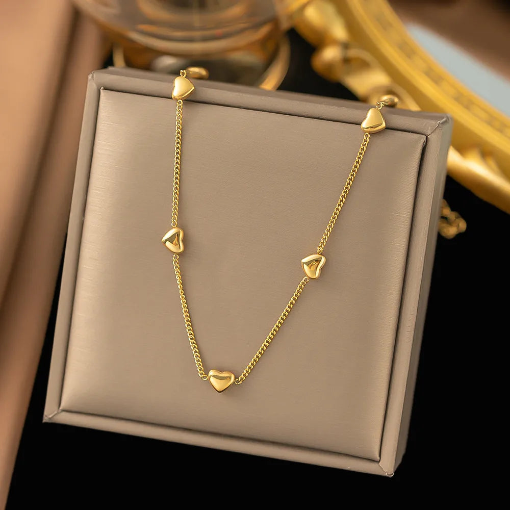 COLLAR LOS CORAZONES