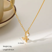 COLLAR MARIPOSA PERLA GOLD