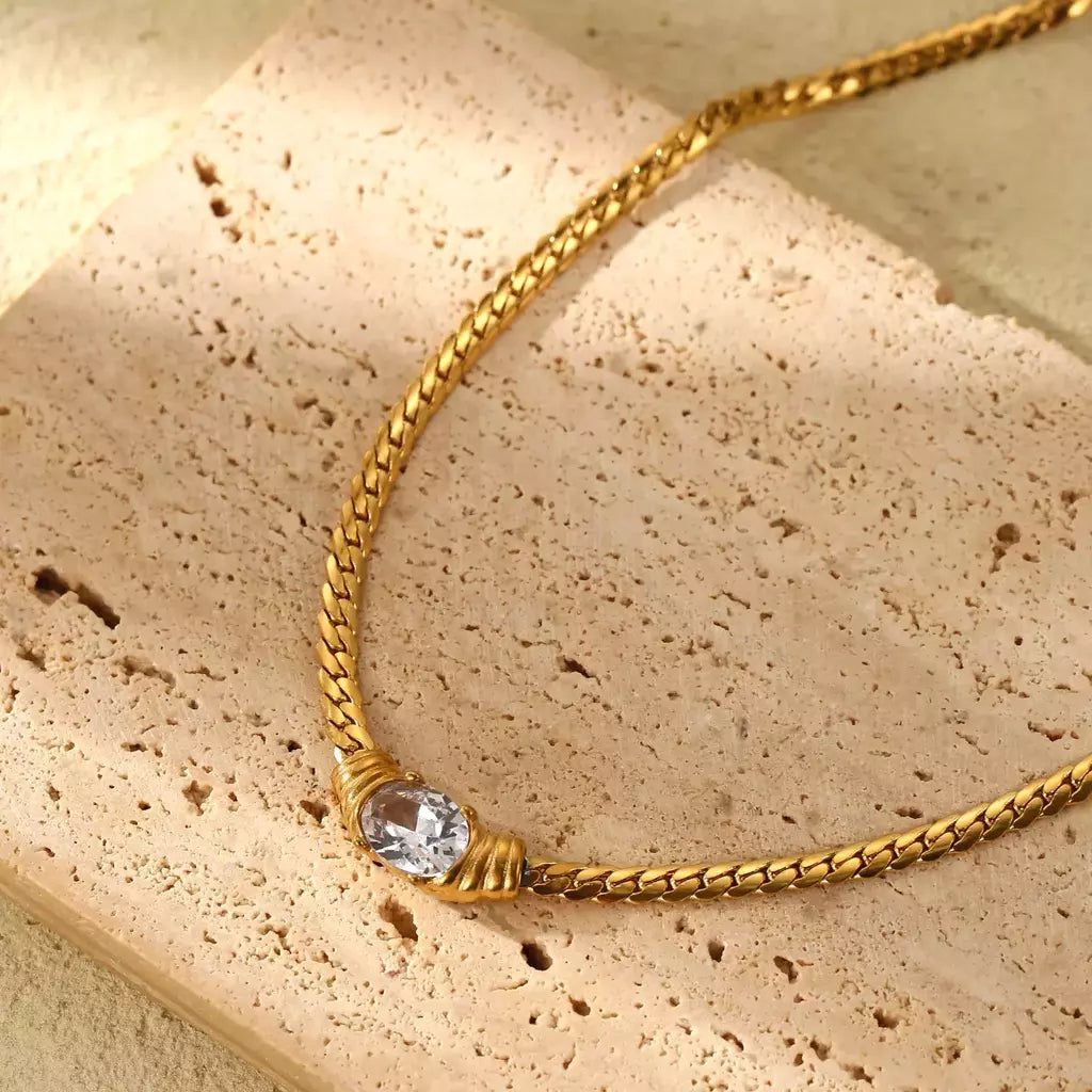 COLLAR SHAPED