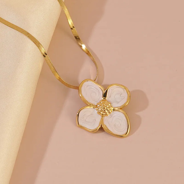 COLLAR ROSE NACAR WHITE