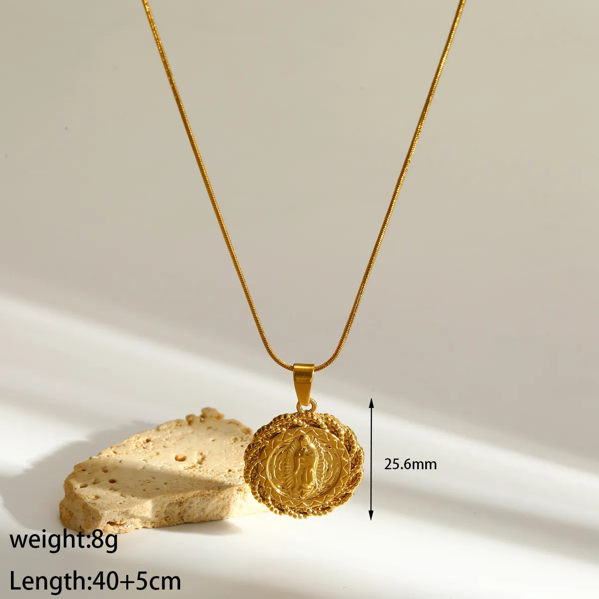 COLLAR MEDALLA VIRGEN LISA TRAMADA