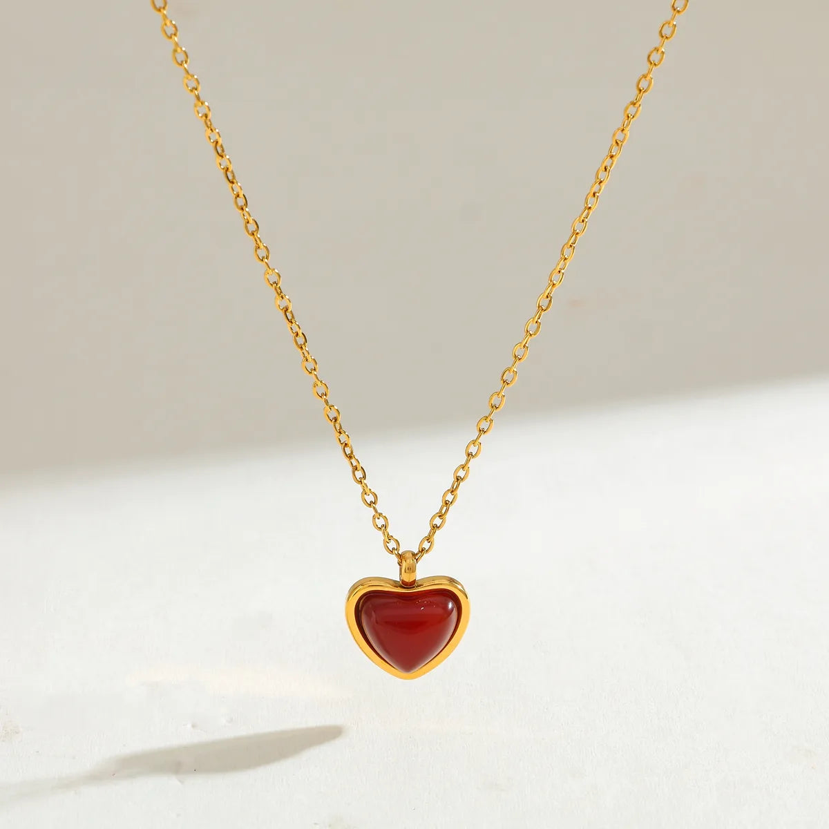 COLLAR CORAZON ROJO