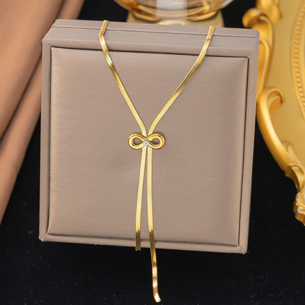 COLLAR CORBATERO BOW