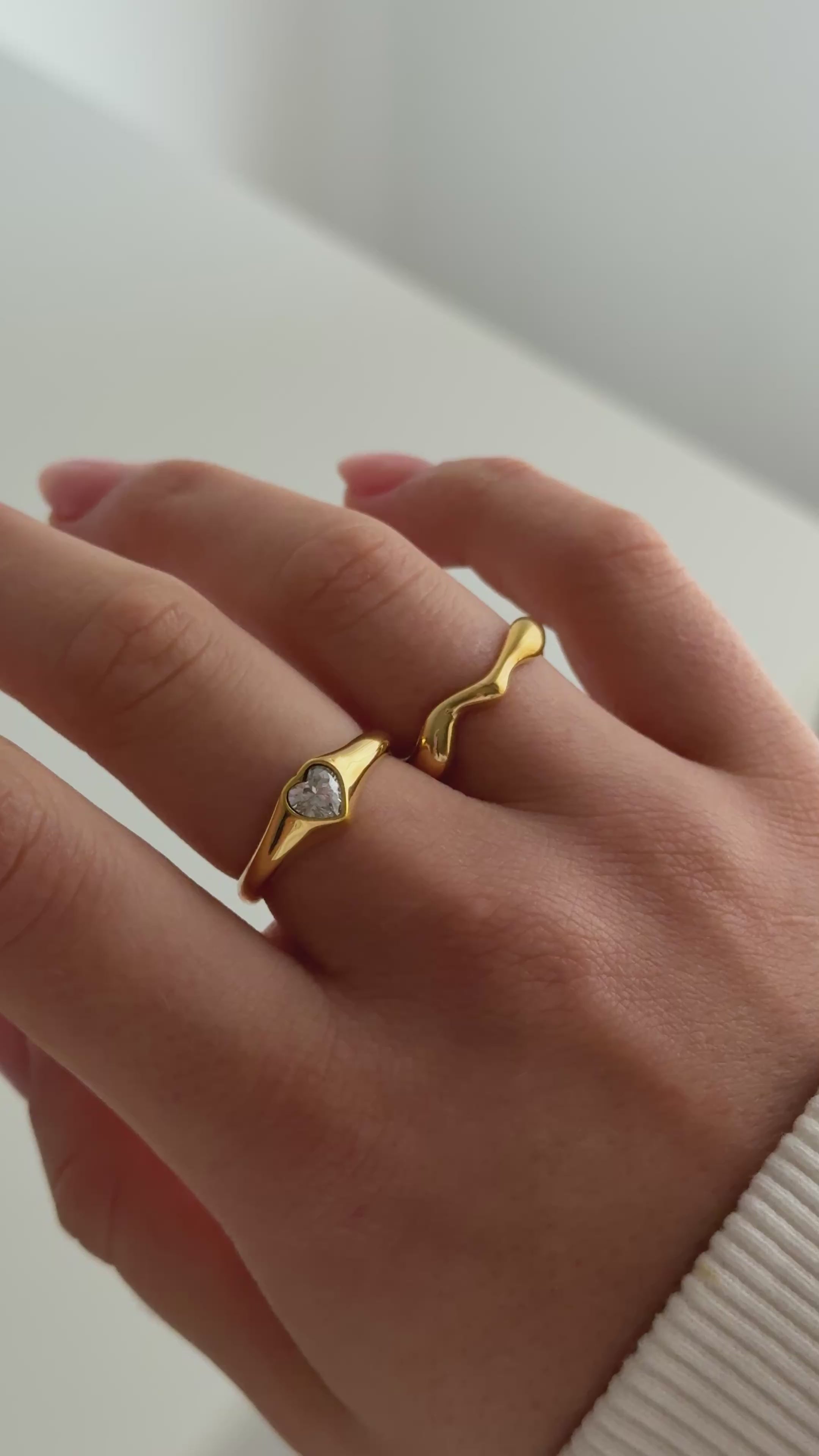 Cargar vídeo: ANILLO SALERNO