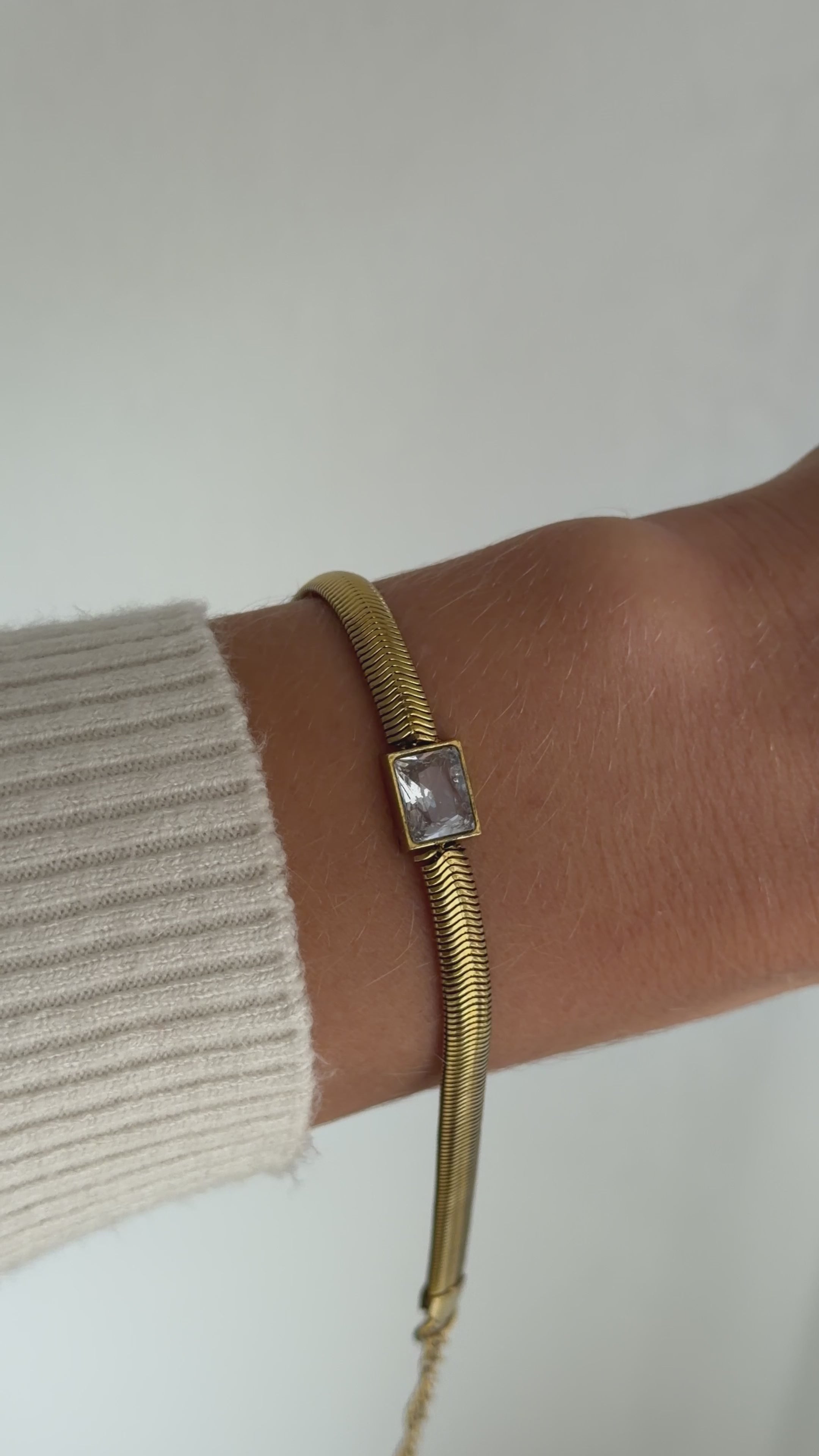 Cargar vídeo: PULSERA SNAKE RECTANGULO CUBIC
