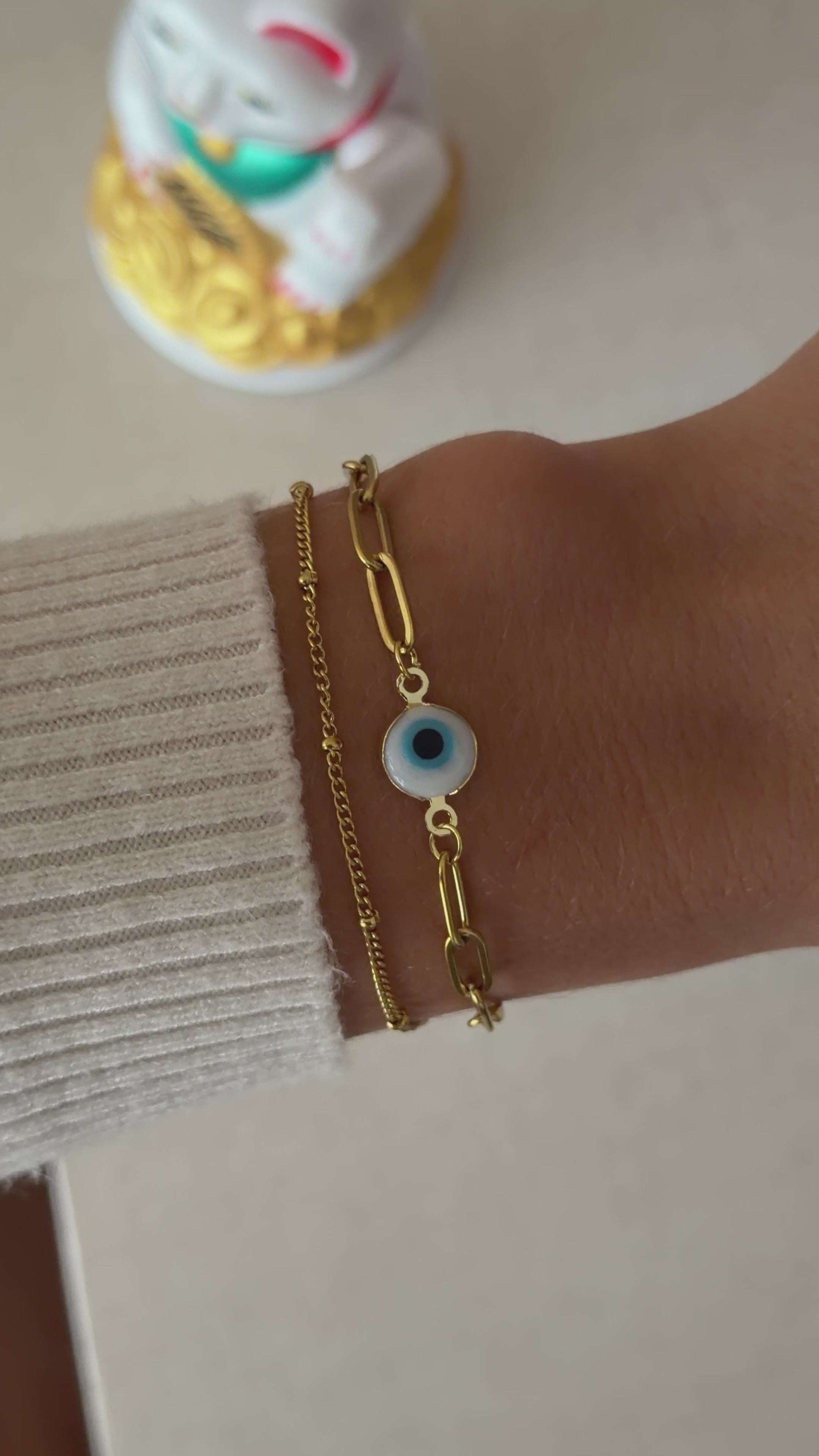 Cargar vídeo: PULSERA OJITO TURCO CIRCULAR