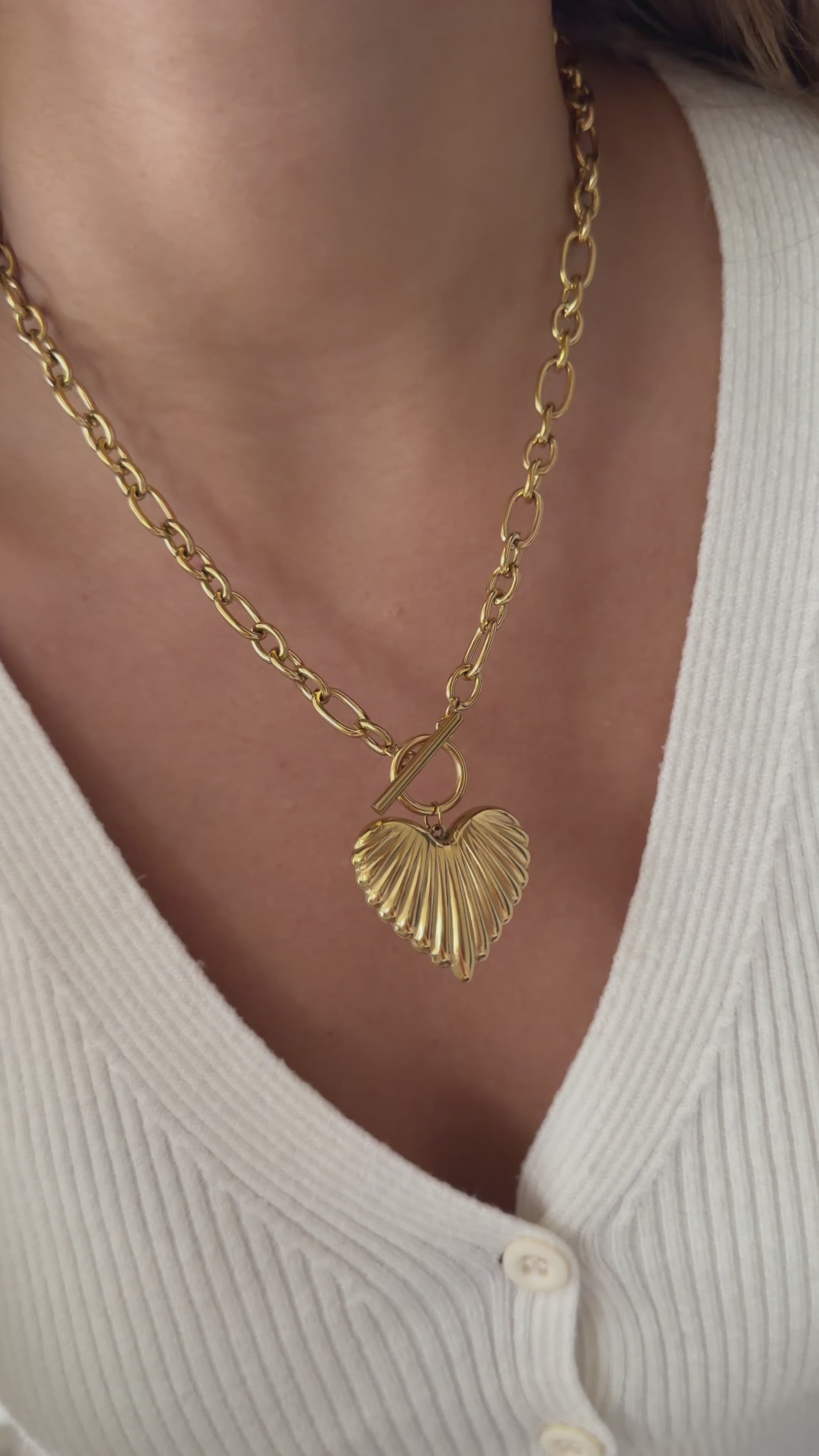 Cargar vídeo: COLLAR CHUNKY CORAZON TRAMADO