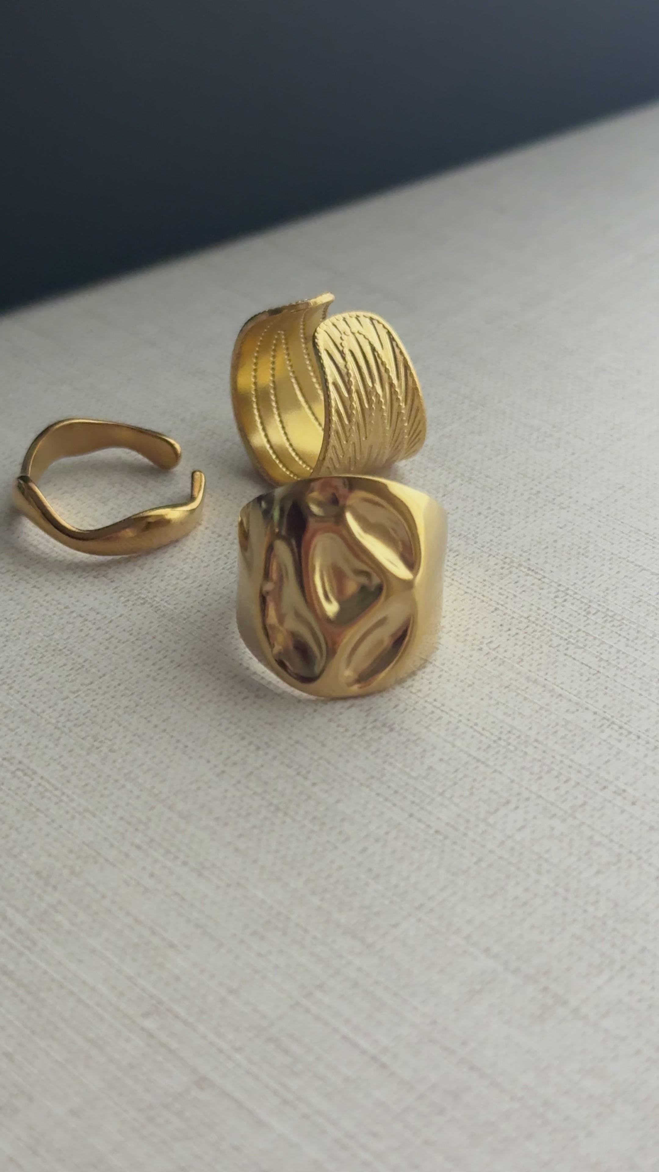 Cargar vídeo: ANILLO POLIN GOLD