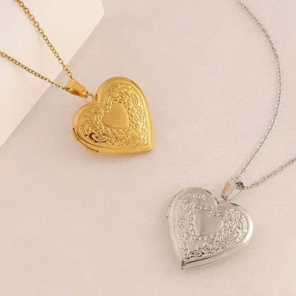 COLLAR RELICARIO HEART VINTAGE SILVER